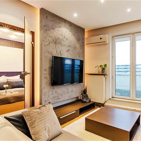 Lupoapartments Krolewska Penthouse Mandoria Parking Dostep Na Kod Лодзь Екстер'єр фото